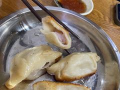 -黄阿姨锅贴大王(万航渡路店)