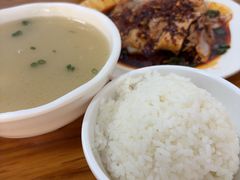 -温记府廟豆汤饭·始于1955年(海椒店)