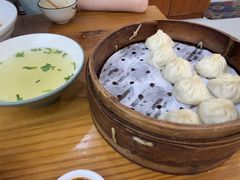 -颐缘居·南翔小笼馆