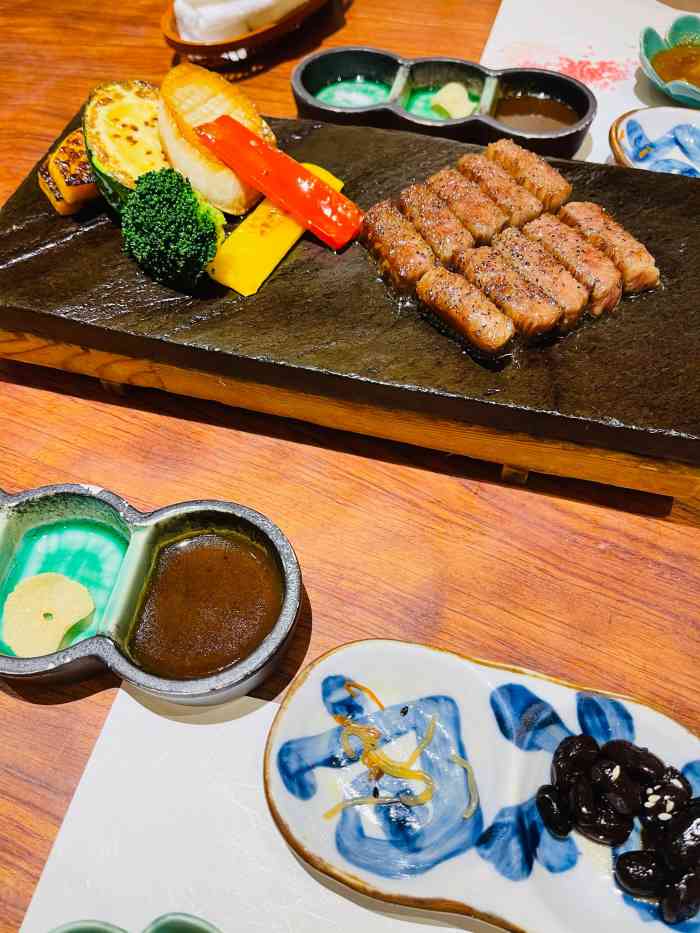 四叶寿司(中关村店)-"91说到帝都顶级的日料店,四叶的名声绝对.