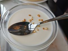 幼滑白芝麻布丁-唐阁海景中餐厅·早茶·粤菜•生日聚餐(海口朗廷酒店)