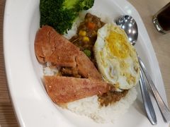 牛肉酱餐蛋饭-佰搭果·广式茶餐厅(石牌东路店)