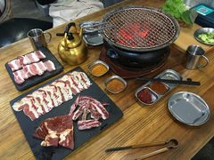 -小本家炭火烤肉(西安总店)
