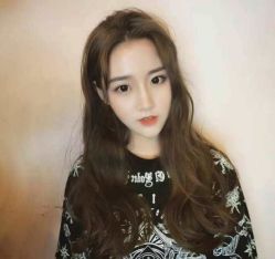 长发-GIRL STYLE 烫发·染发沙龙