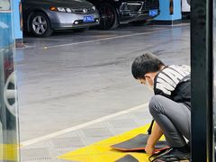 -车知语(新中关购物中心店)