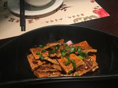 -舌尖上的食缘花园主题餐厅