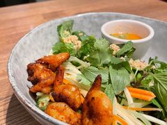 泰式大虾泰碗配辣味青柠水-Wagas(静安嘉里中心店)
