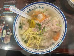 鲜肉馄饨-长人馄饨铺(解放街店)