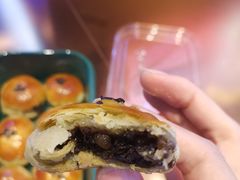 梅干菜一口酥-泸溪河桃酥(西直门凯德店)