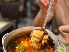 虾球冬阴功汤-大头虾越式风味餐厅(光明广场店)