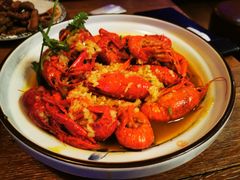 -爱啤精酿·民谣酒馆(滨江店)