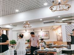 大堂-八两八金·莱芜特色炒鸡(市南漳浦路店)
