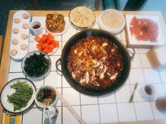 -瓜西西重庆火锅(花溪店)