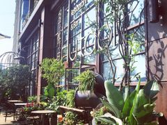 iphone_upload_pic-胡桃里乐队酒馆(鎏嘉码头店)