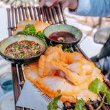 悬崖海景尽收眼底，大理浪漫约会餐厅