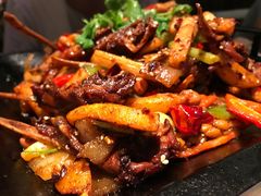 -炭舍干锅·烤鱼(扬名广场店)