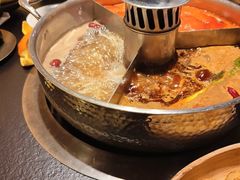 -晓宇重庆火锅(西安荟聚店)
