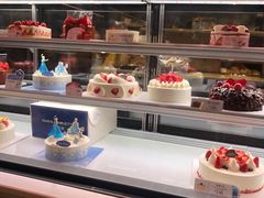 面包甜点陈列柜-巴黎贝甜(大宁国际商业广场店)