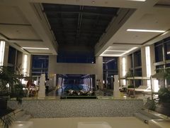 -上海浦东康桥绿地假日酒店