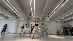 -YASAKI国际舞蹈中心