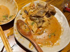 -老牌坊云南鱼豆花火锅(爱建店)