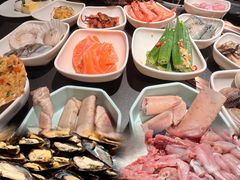 -钱小奴海鲜自助黑金店(杭州滨江龙湖店)
