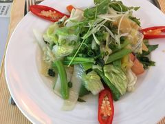 -Lanterns Vietnamese Restaurant