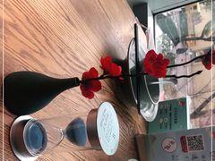 -蜜桃餐厅·伴山(湖滨商业街店)