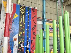-天空之城蹦床攀岩运动馆·团建拓展·亲子游乐·生日派对(合肥店)