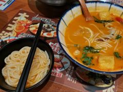 泰式冬阴功海鲜小锅米线-太子浓心·港式猛火小锅米线(探十里店)