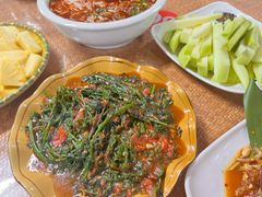 番茄炒蕨菜-傣泐金湾餐厅