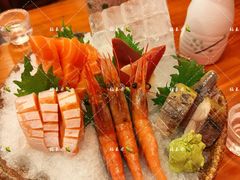 刺身拼盘-鳥炭·烧鸟YaKiToRi深夜食堂(陆家嘴店)