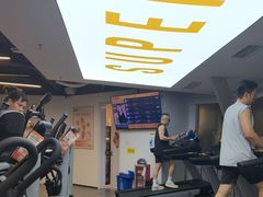 -超鹿运动(达信大厦店)