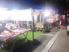 -吴山路夜市