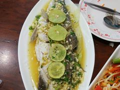 -Dang restaurant (patong phuket)
