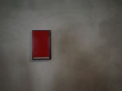 -Nathalie Djurberg与Hans Berg“牛皮纸包裹的月亮”-Prada荣宅当季展览