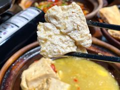 砂锅鸡汤豆腐-福林河鲜酒楼