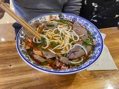 -杜袁氏贵州农家羊肉粉(爱融荟城店)