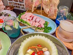 -得意咚瓜·顺德鱼生·冬瓜火锅(深圳首店)