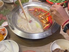 -彤德莱火锅(商圣嘉源店)