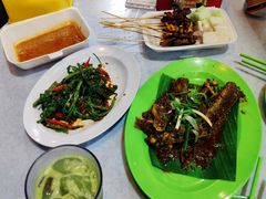 -明记烧鱼美味店
