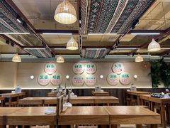 -云阿蛮云南生烫牛肉米线(奉贤路店)