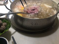 -左庭右院鲜牛肉火锅(浦江欢乐颂店)