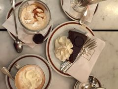 -Cafe Sacher(WIEN)