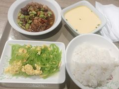 -老乡鸡(上海巴黎春天浦建店)