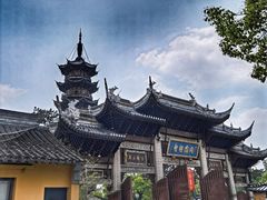 -龙华寺