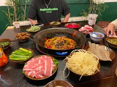 -渝井巷重庆老火锅(沈阳吉祥店)