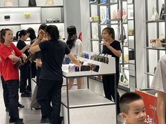 -宁波杉井奥特莱斯广场