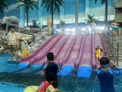 -青岛东方影都融创水世界