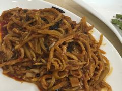 -顶顶香煎饼家常菜(金花南路店)